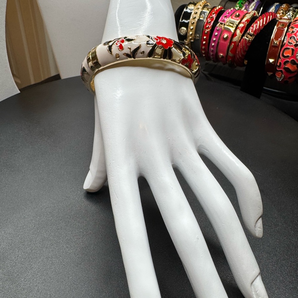 Floral Cream Enamel Bangle with Gold & Red Detail